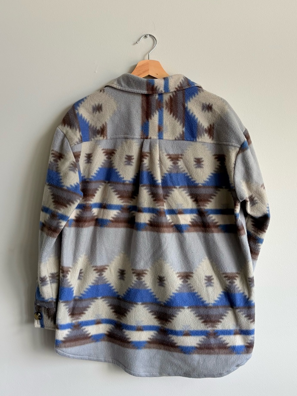 Aztec Patterned Fleece Shacket - Picture 2 of 4